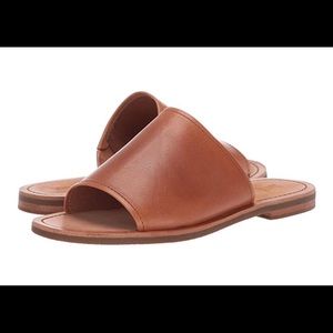 FRYE Robin Slide Camel 9.5